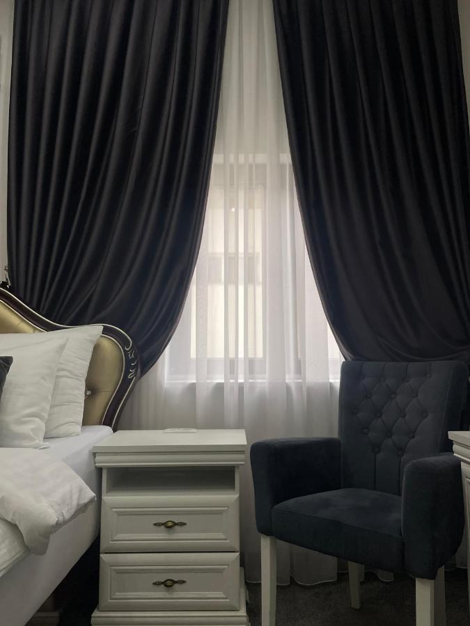 Hotel Palace Velika Kladusa Luaran gambar