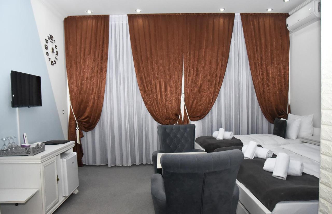 Hotel Palace Velika Kladusa Luaran gambar