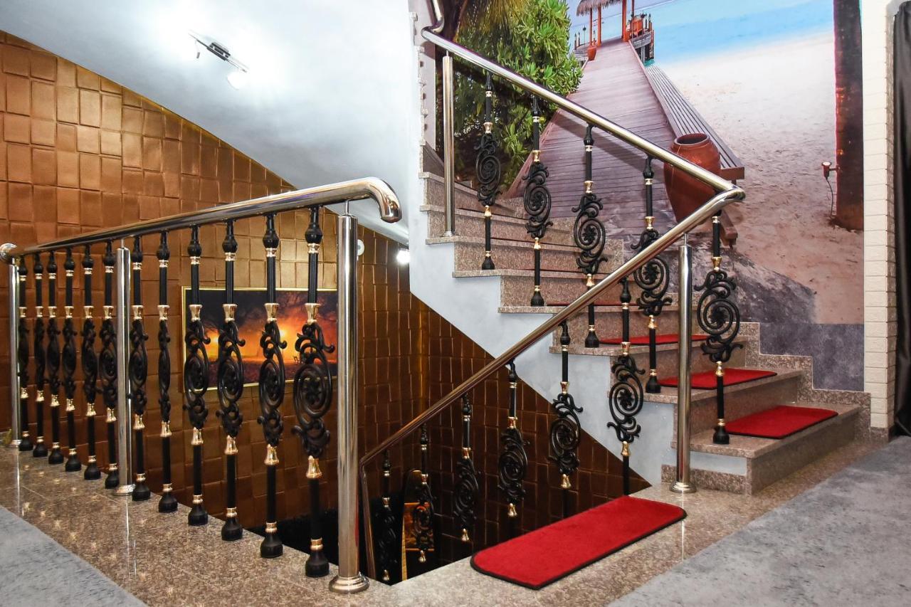 Hotel Palace Velika Kladusa Luaran gambar